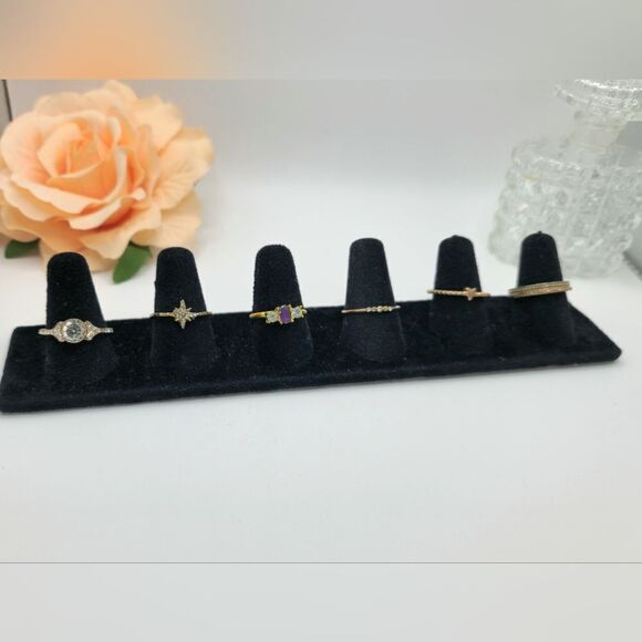 Bundle of 7 Vintage-Modern Rings! - Picture 7 of 11